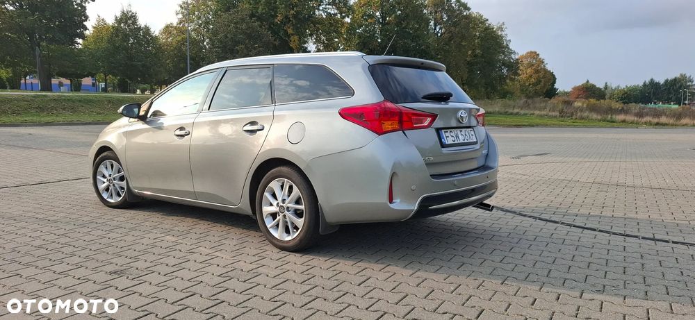 Toyota Auris - 3