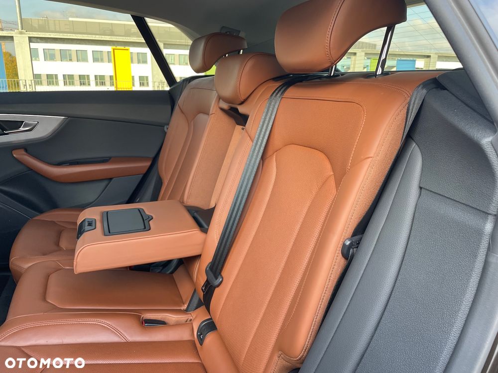 Audi Q8 SUV TFSI quattro 250 kW tiptronic S line business - 27