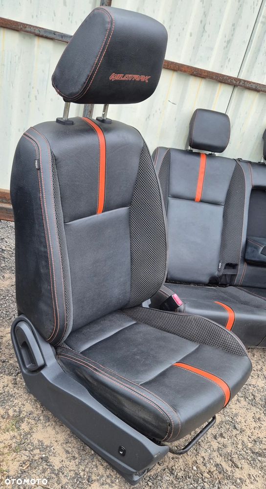 Komplet Foteli Siedzenia Przód Tył Kanapa WILDTRACK Czarna Pół Skóra Grzane Elektryczne Ford Ranger 2011-2022 - 4