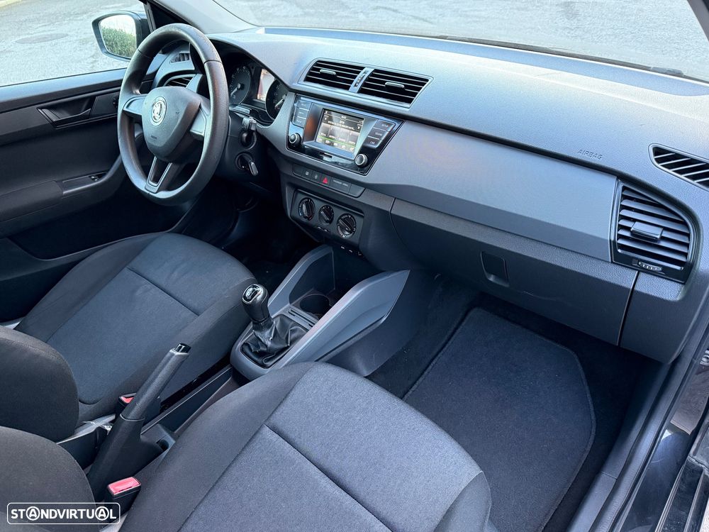 Skoda Fabia Break 1.0 Active - 6