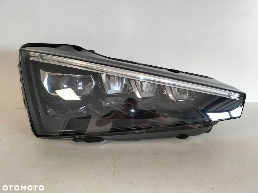 lampa przednia reflektor prawa skoda scala 19- full led crystal lighting - 1