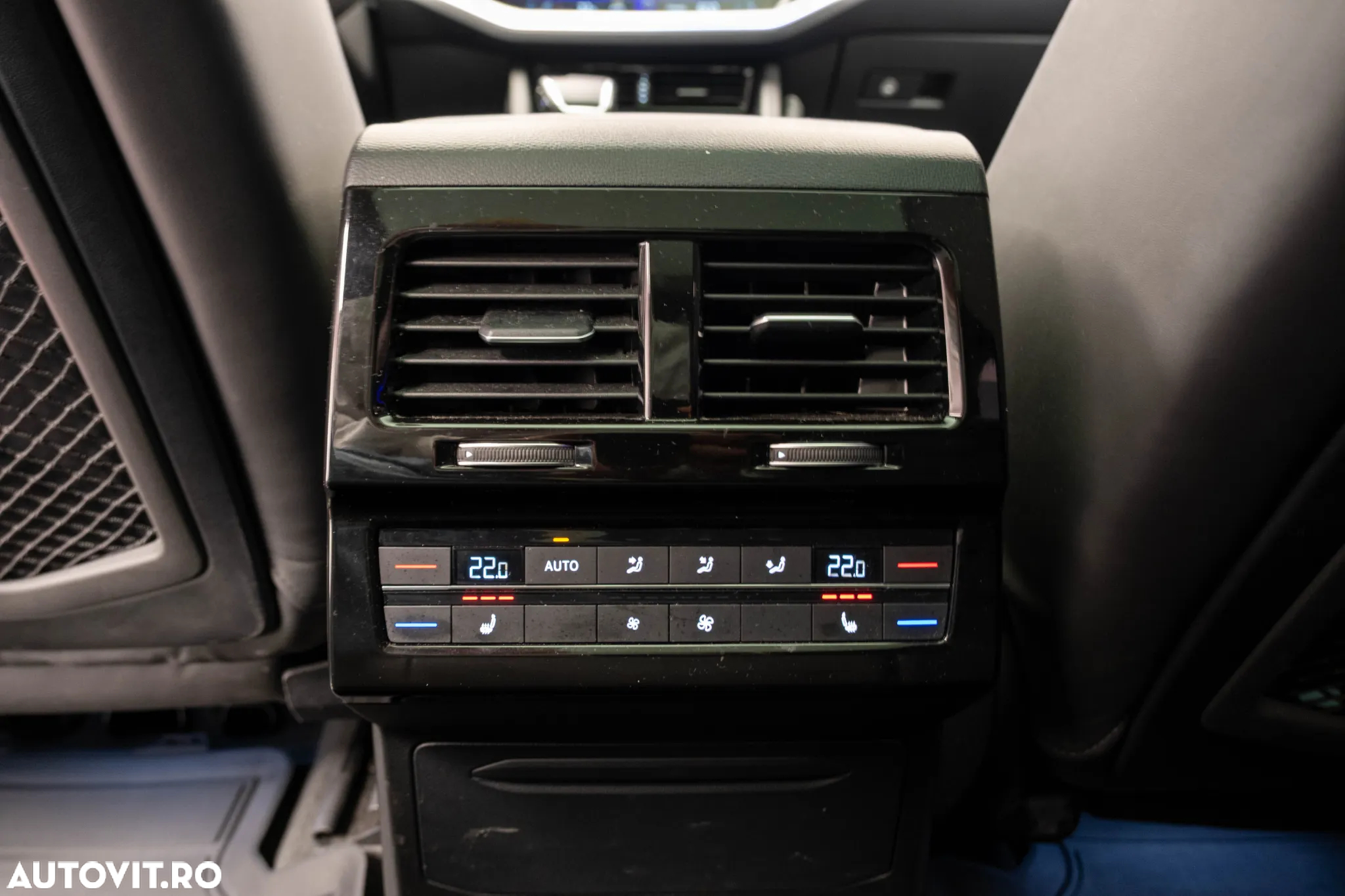 Volkswagen Touareg V6 TSI eHybrid PHEV R - 19