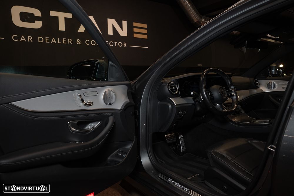 Mercedes-Benz E 300 e AMG Line - 10