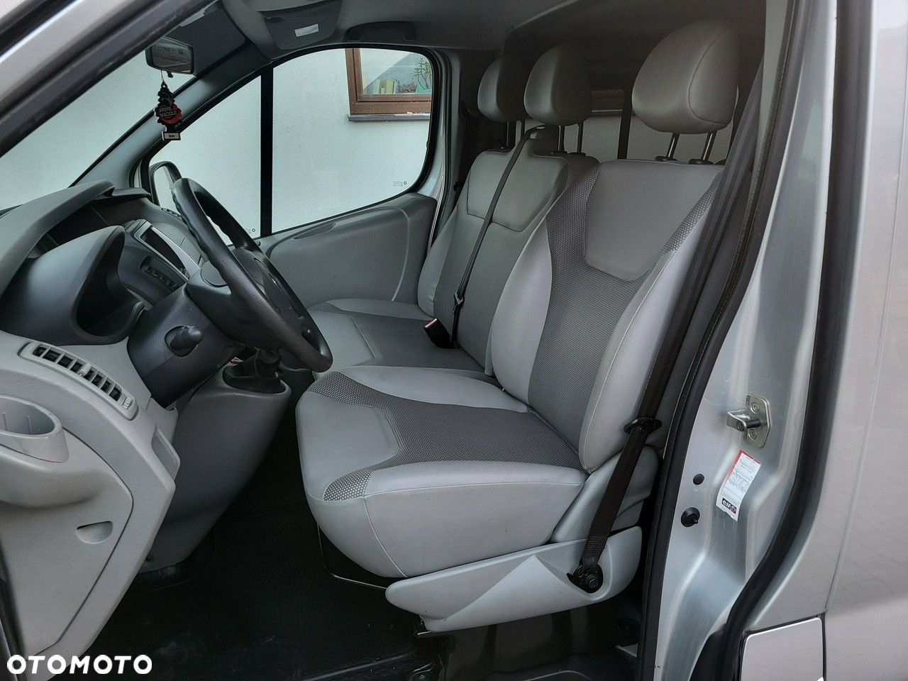 Renault Trafic - 13