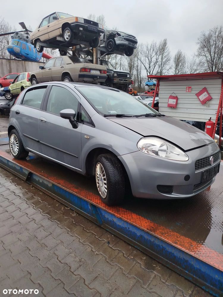Fiat Grande Punto na części. - 2