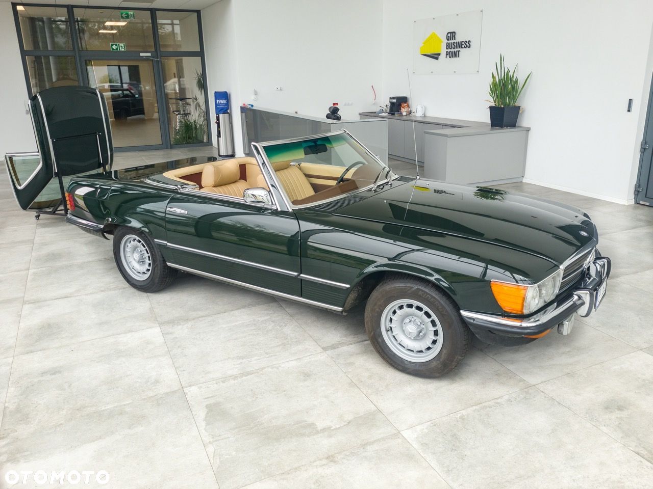 Mercedes-Benz SL - 1