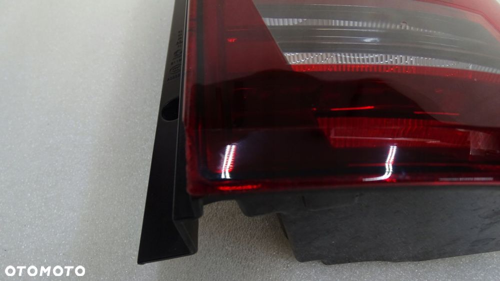 VW T6 7LA MULTIVAN LIFT - lampa tylna prawa LED - 4