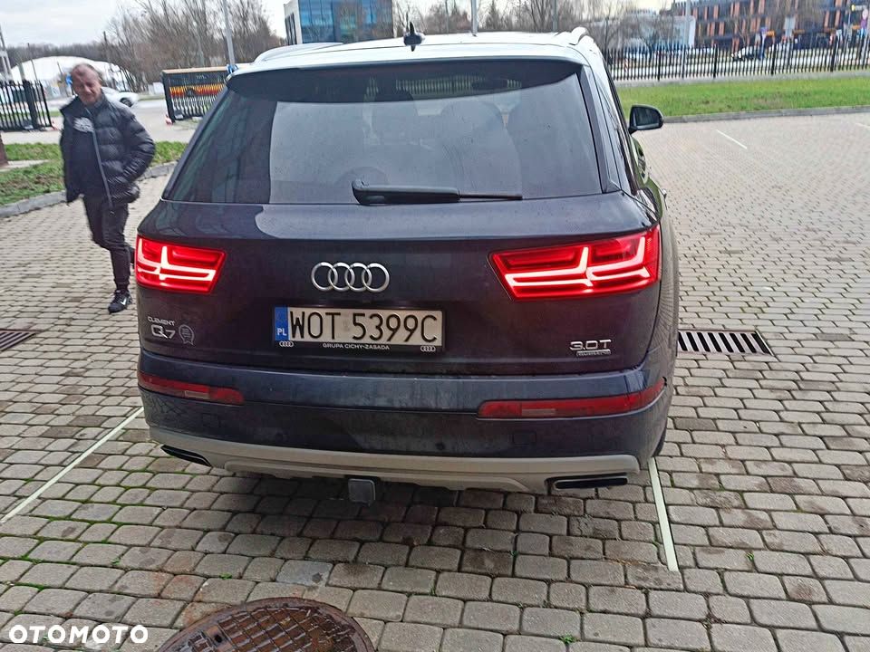 Audi Q7 - 4