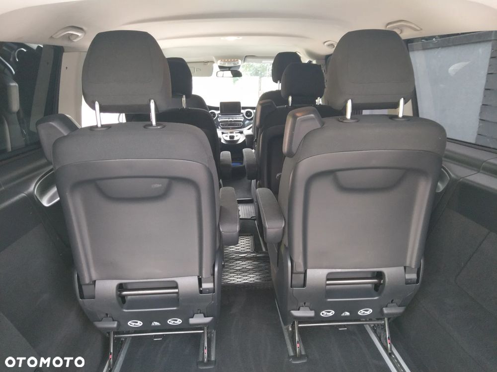 Mercedes-Benz Klasa V 250 BlueTEC lang 7G-TRONIC Edition 1 - 16