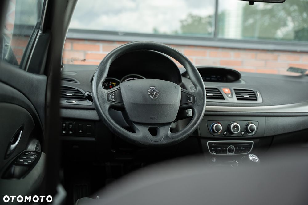 Renault Megane 1.6 16V Authentique - 31