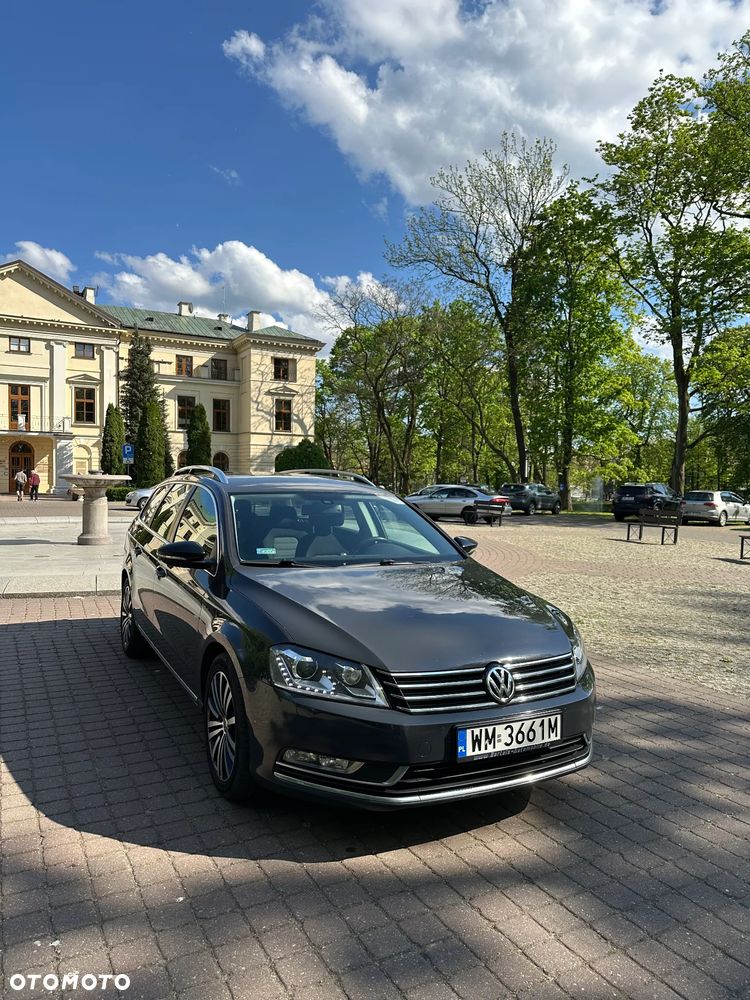 Volkswagen Passat 2.0 TDI DSG Highline - 1