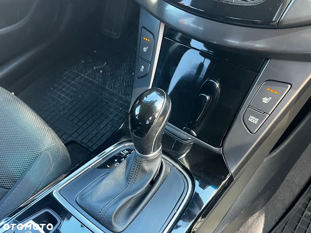 Hyundai i40 1.7 CRDi Premium DCT - 17