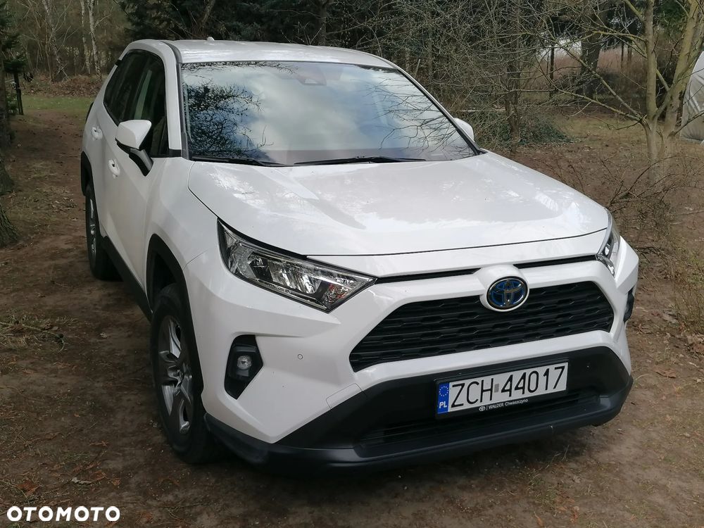 Toyota RAV4 - 1
