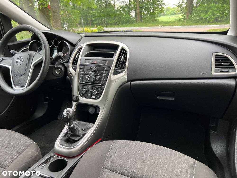 Opel Astra 1.6 Sport - 14