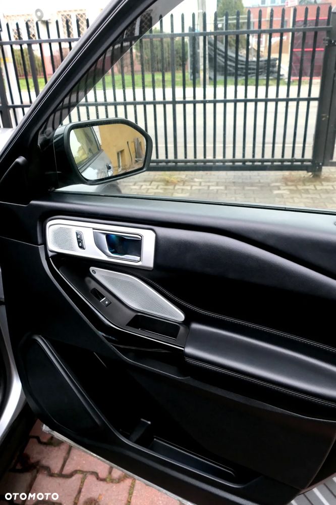 Ford Explorer 3.0 EcoBoost PHEV 4WD Platinum - 28