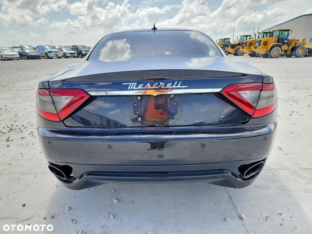 Maserati GranTurismo - 6