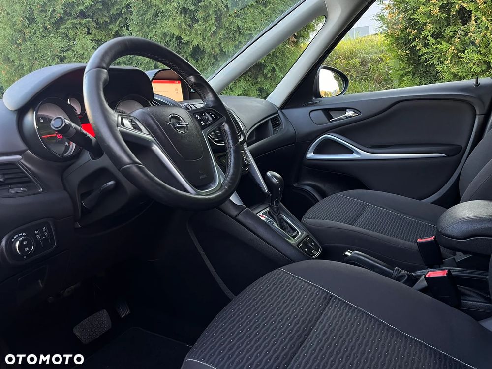 Opel Zafira Tourer 2.0 CDTI Automatik drive - 11