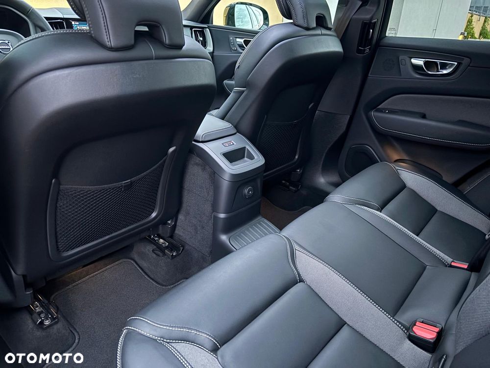 Volvo XC 60 - 16
