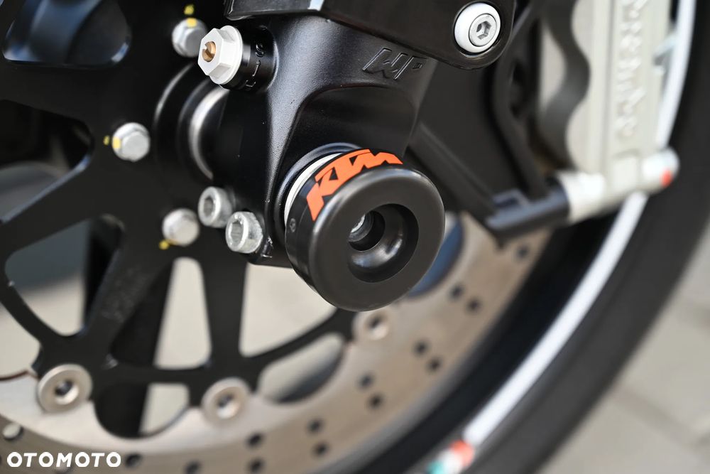 KTM Duke - 19