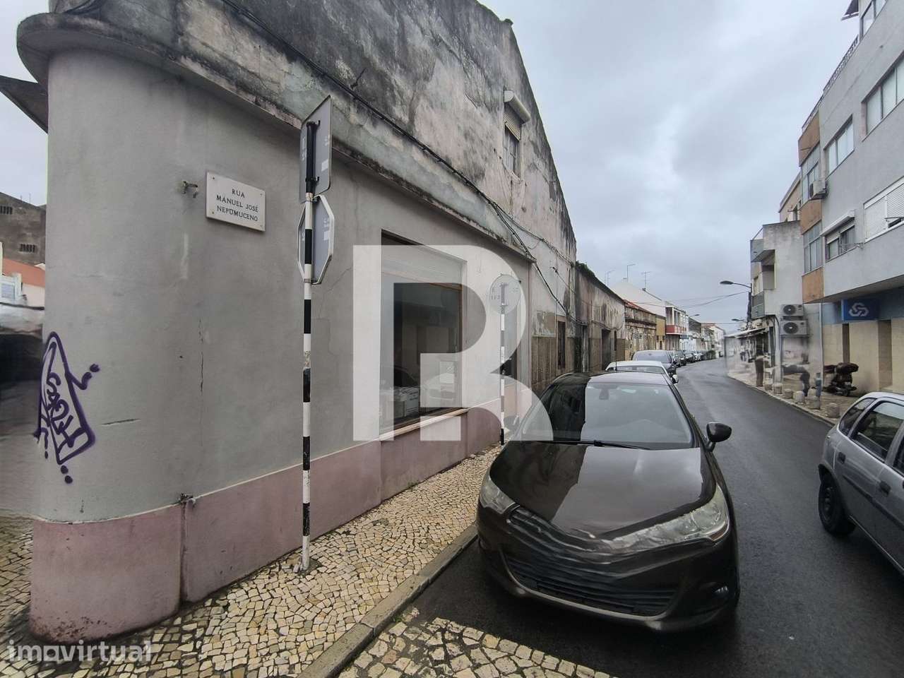 Edificio para Reabilitaçao no Centro do Montijo - Grande imagem: 4/14