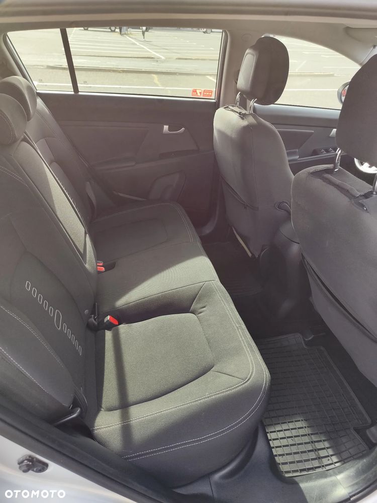 Kia Sportage 1.6 GDI L 2WD - 11