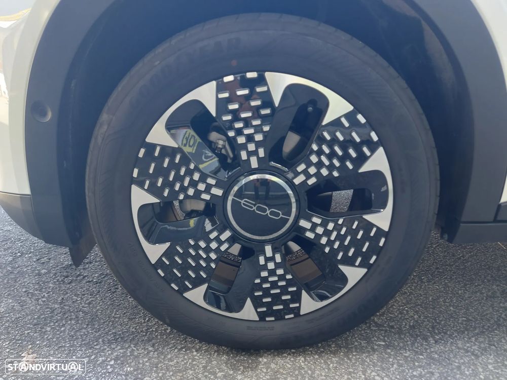 Fiat 600 1.2 Hybrid La Prima - 37