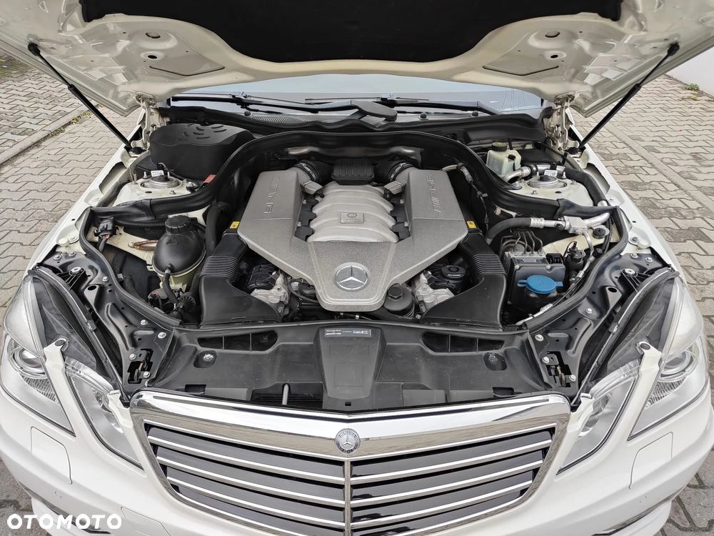 Mercedes-Benz Klasa E 63 AMG - 15