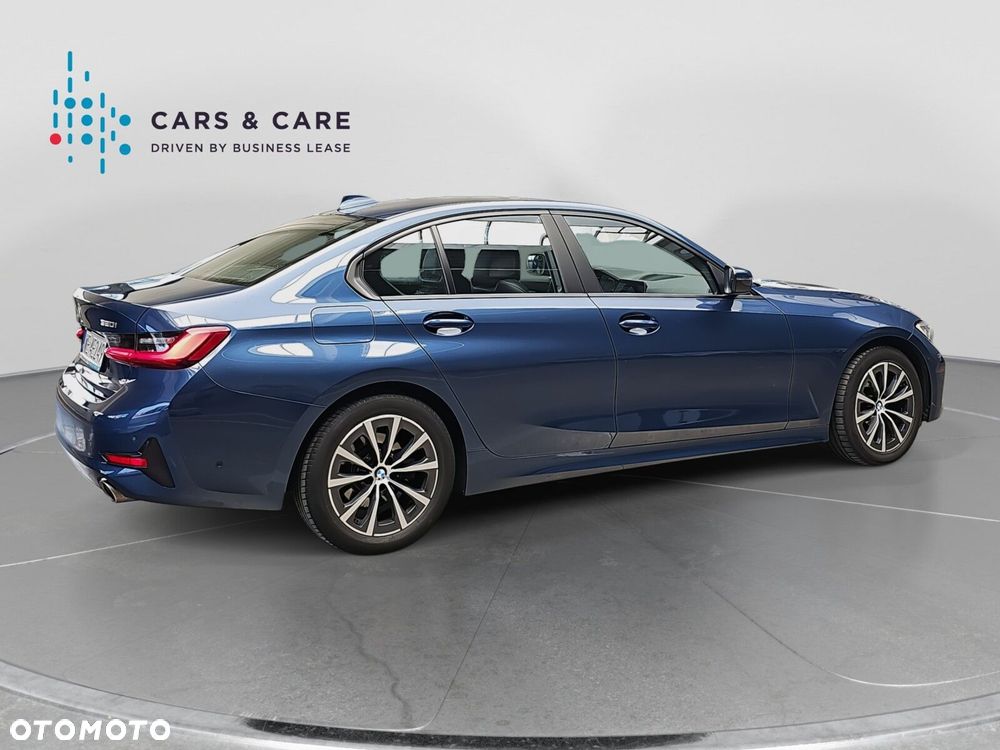 BMW Seria 3 320i Advantage - 31
