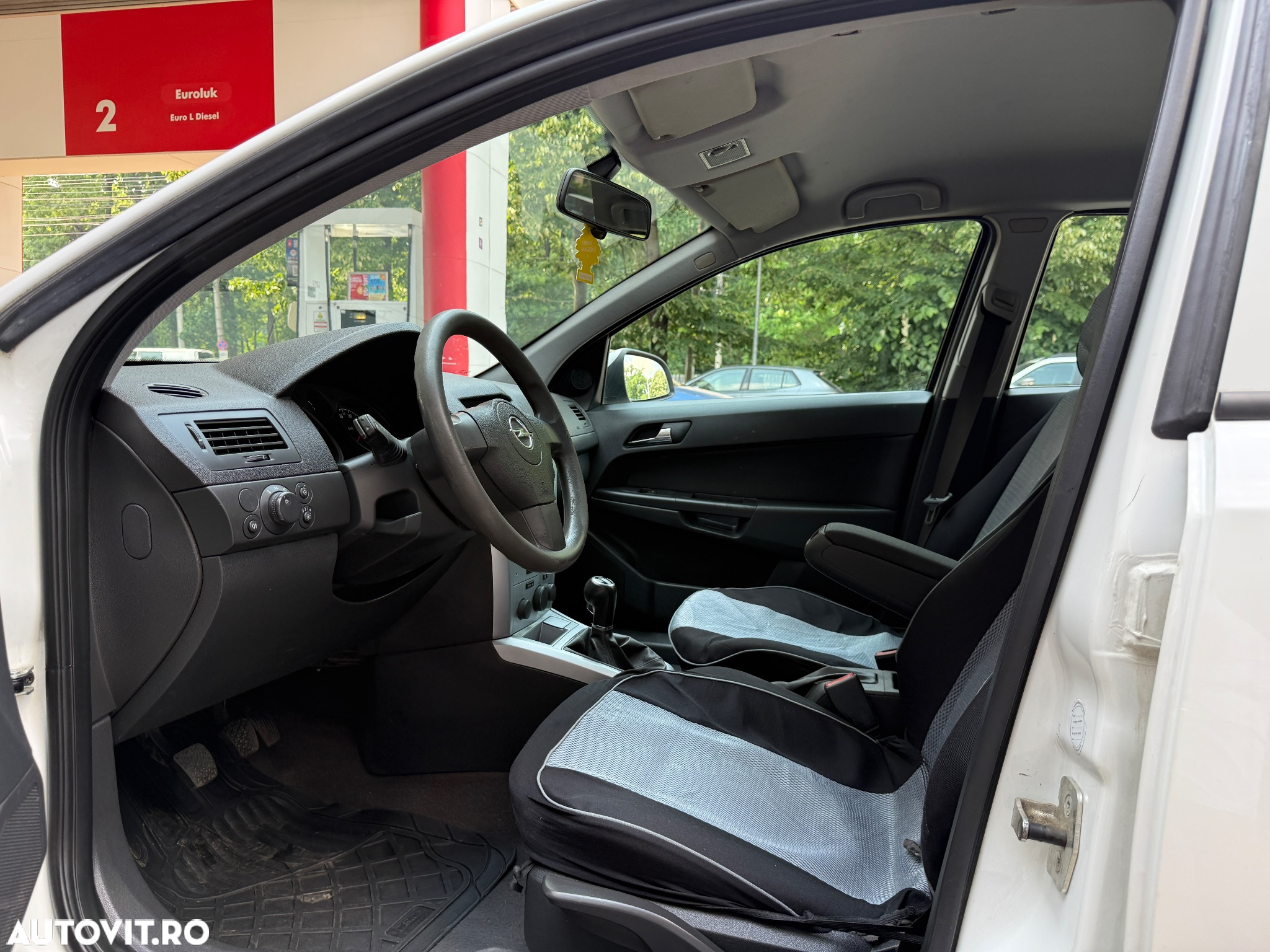 Opel Astra 1.6 Edition - 9