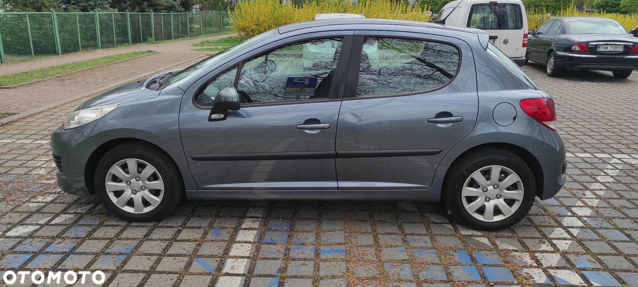 Peugeot 207 1.4 HDi Active - 1