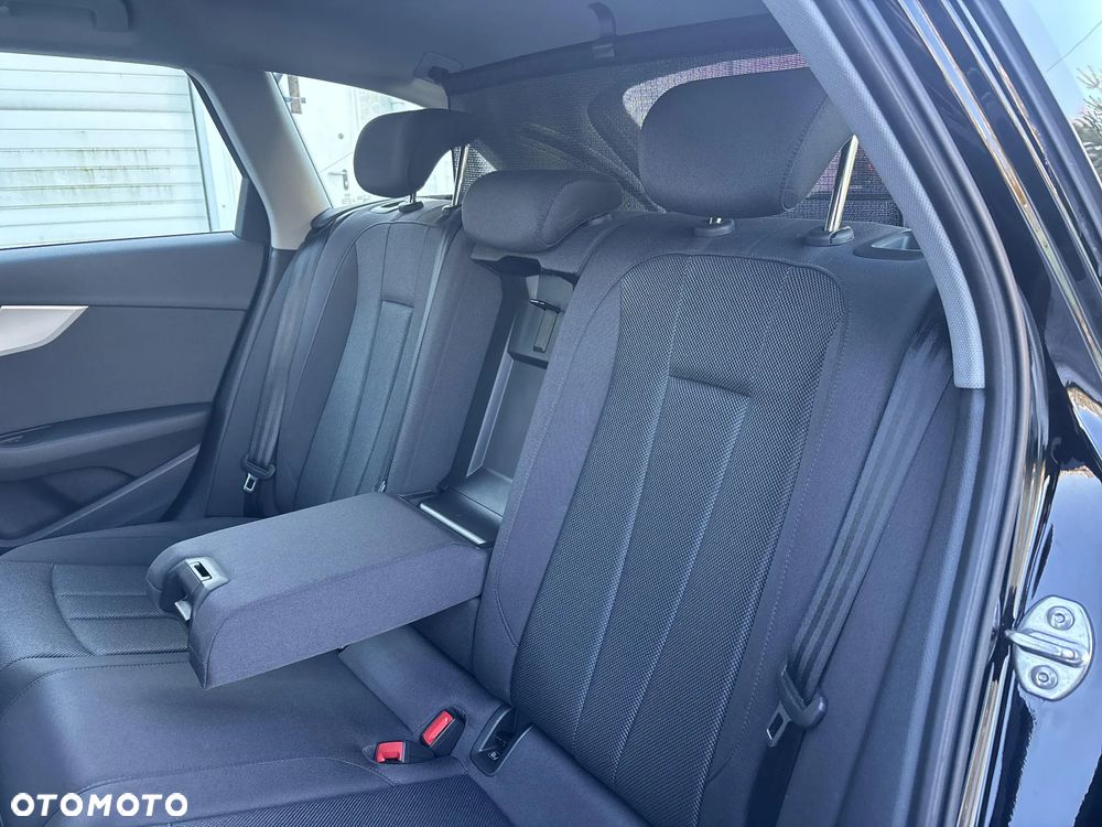 Audi A4 Avant 2.0 TDI S tronic - 16