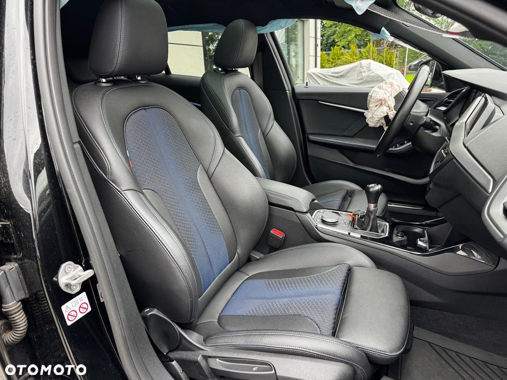 BMW Seria 1 118i GPF Sport Line Shadow - 17