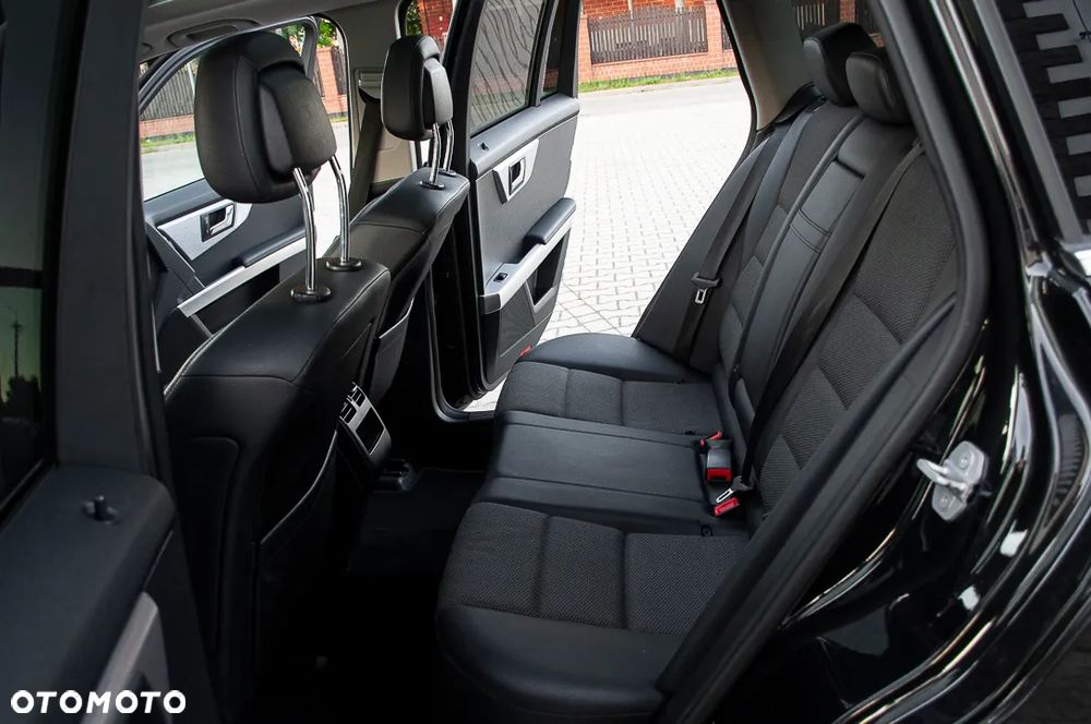 Mercedes-Benz GLK 350 CDI DPF 4Matic 7G-TRONIC - 27