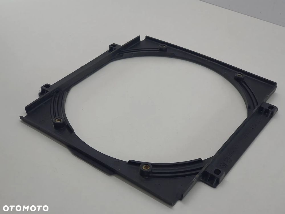 RAMKA WENTYLATORA MOCOWANIE  TGB BLADE 550 - 4