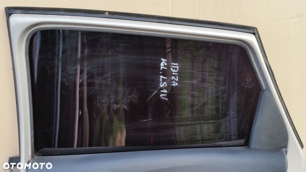 seat ibiza 4 iv kombi 6j ls1u drzwi tył prawe - 8