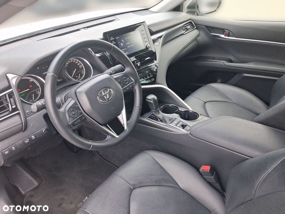 Toyota Camry 2.5 Hybrid Comfort CVT - 10