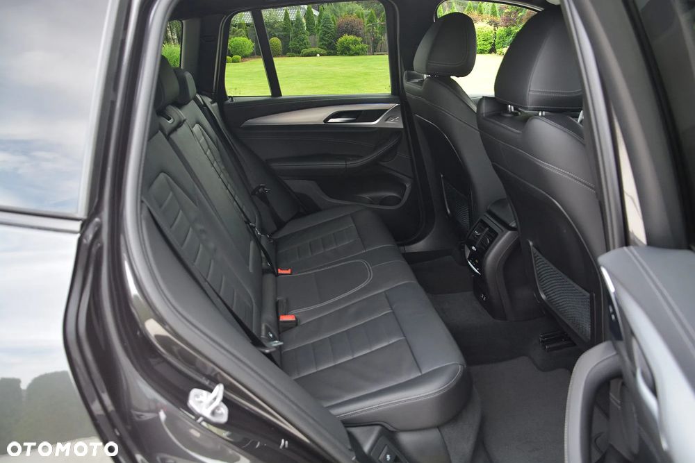 BMW X3 xDrive30e M Sport - 17
