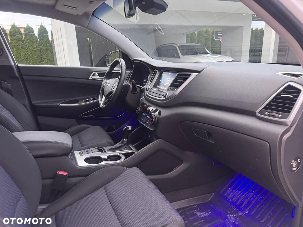 Hyundai Tucson 1.7 CRDI BlueDrive Design 2WD DCT - 14