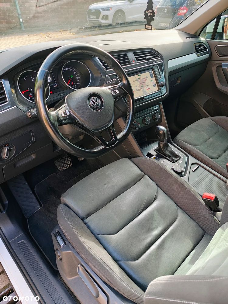 Volkswagen Tiguan 2.0 TDI SCR 4MOTION BlueMotion Technology DSG Sport & Style - 10