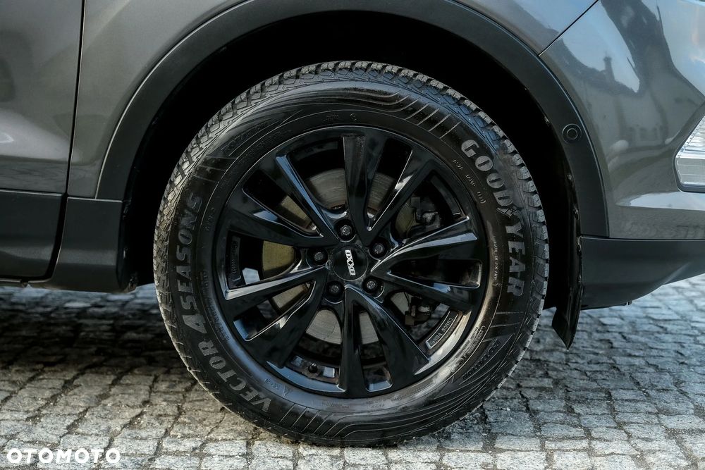 Ford Kuga 2.0 TDCi 4x4 Titanium - 34