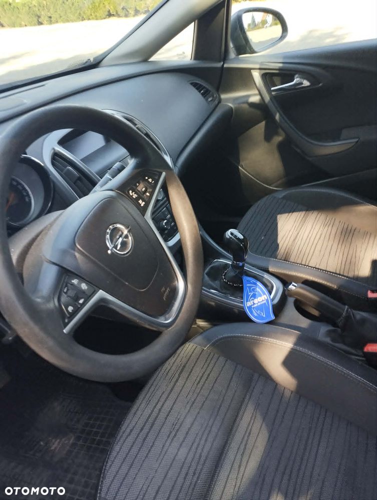 Opel Astra 1.4 T EU6 - 6