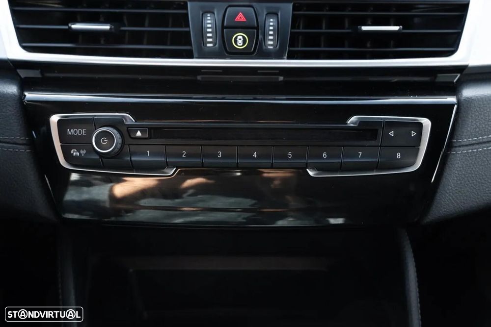 BMW 216 Active Tourer - 25