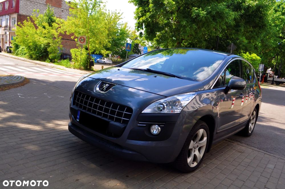 Peugeot 3008 2.0 HDi Premium - 4
