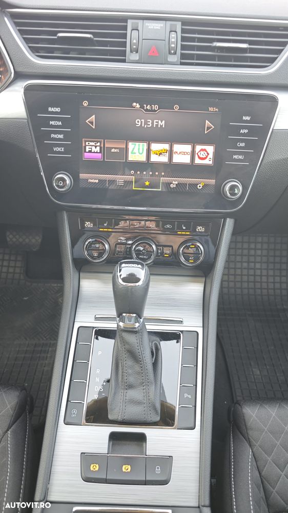 Skoda Superb 2.0 TDI DSG Ambition - 14