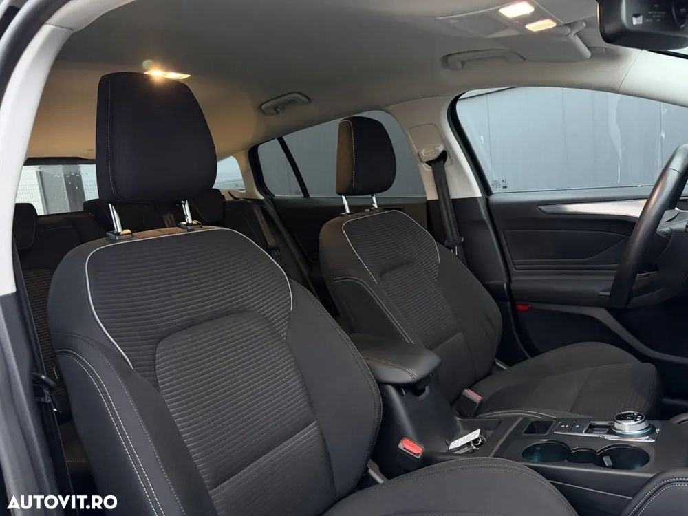 Ford Focus 1.5 EcoBlue Titanium X - 25