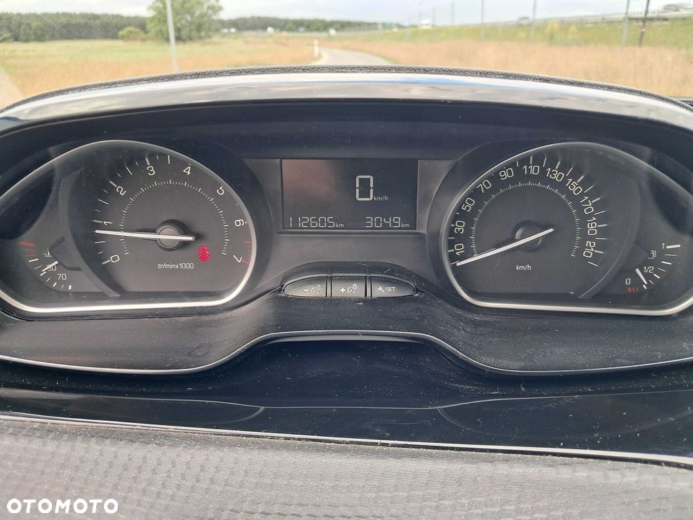 Peugeot 2008 - 5