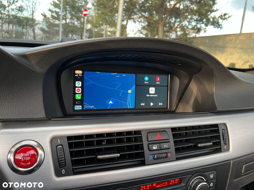 BMW Seria 3 330i - 18