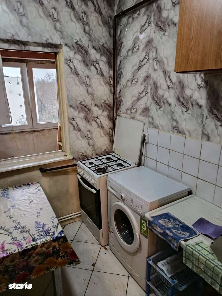 Particular Inchiriez Grsoniera in Bloc Salcia 1, Mazepa, Galati — fotografia 1