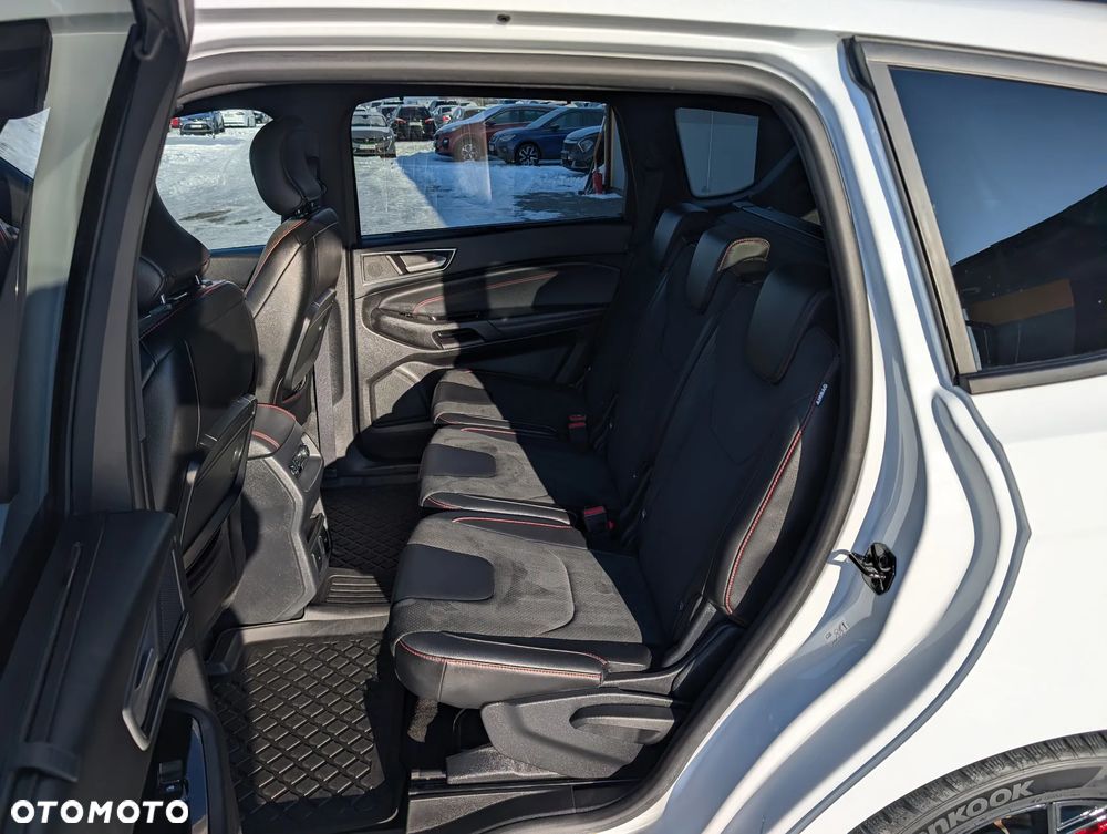 Ford S-Max 2.0 EcoBlue Twin-Turbo ST-Line - 32