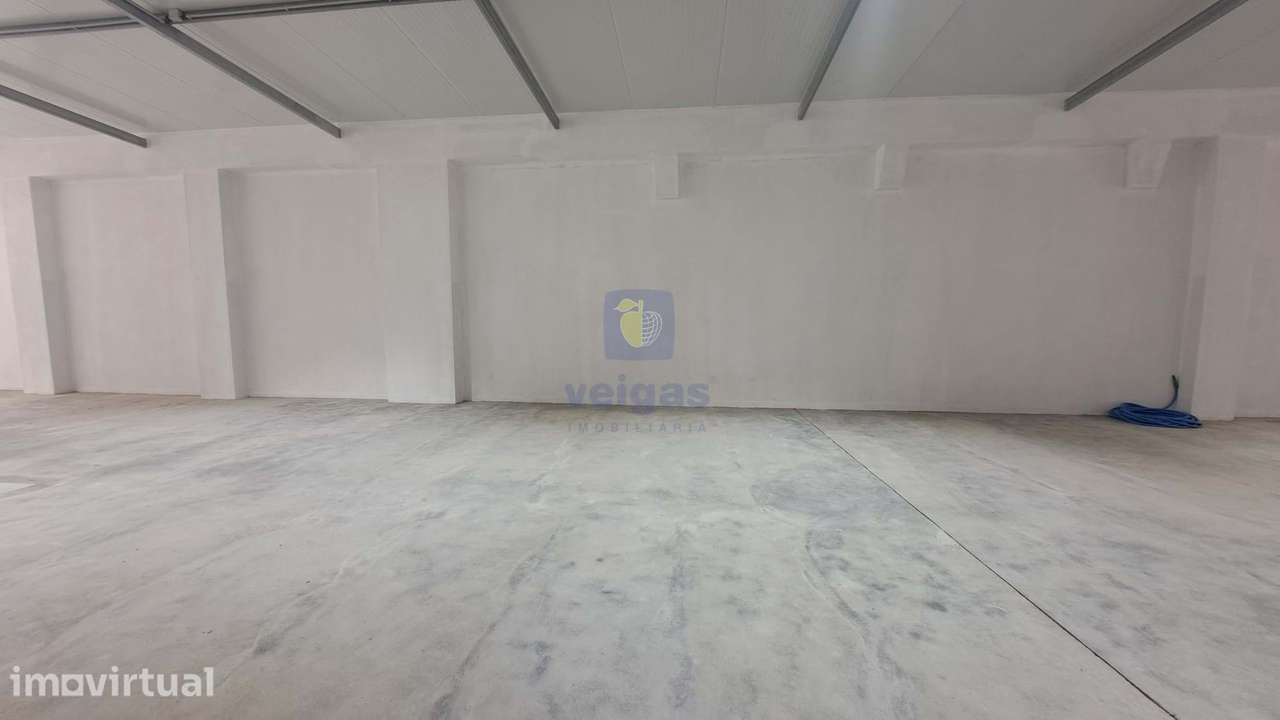 Armazém para Venda na Baixa da Banheira - Grande imagem: 5/18